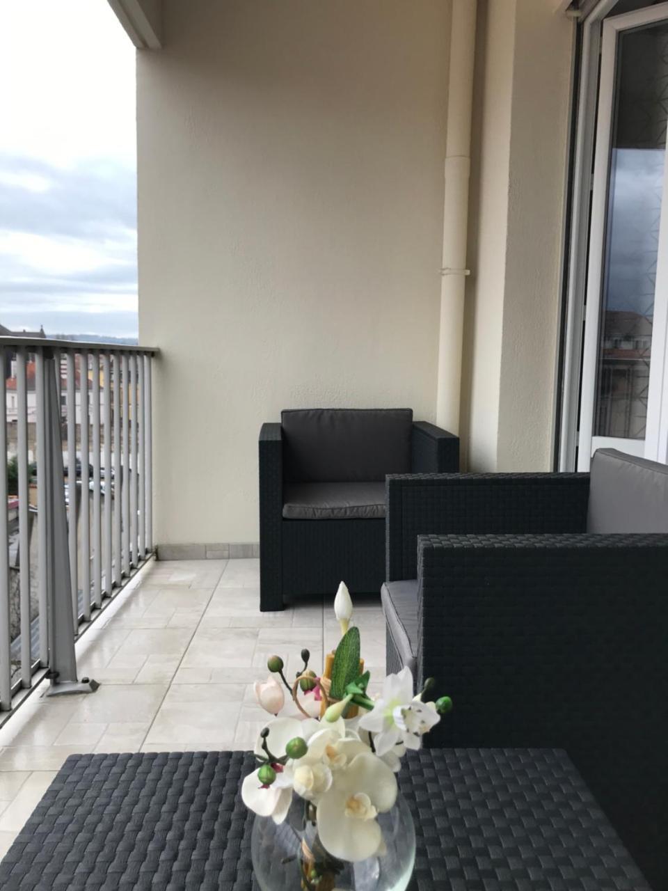 Roanne-Centre Appartement Esterno foto